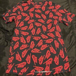 Nike t-shirt